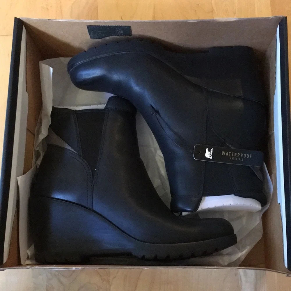 SOREL | After Hours Chelsea Boot Wedge Weatherproof Black Leather